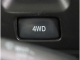 ぬかるみでのスタックでも安心の4WD!!