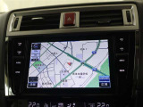 【ナビゲーション】装着車です、初めての道の案内はもちろん!音楽やラジオ等を聞きながらのドライブもお楽しみ頂けそうですね