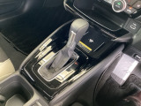 発進時から滑らかに加速する無段階変速のCVTはストップ&ゴーの多い街の中も快適です