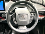 【純正革巻きステアリング】上質な革を使用することで、手にしっかり馴染みとても運転しやすいハンドルです♪