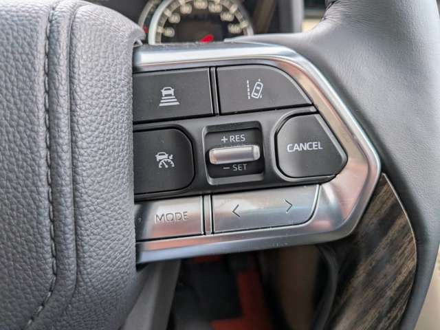 トヨタ ランドクルーザー300 3.3 ZX ディーゼル 4WD の中古車詳細
