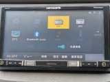 CD・DVD・フルセグTV楽しめ、Bluetoothにも対応しています。