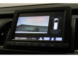 ◆◆バックカメラの画像です。車庫入れの安心感がアップしますね☆