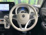 ステアリングも使用感が少なく、きれいな状態となっております♪