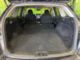 後席を格納すると、これだけの広さが!シーンに合わせたシートアレンジで、大きな荷物も積むことが出来ます♪