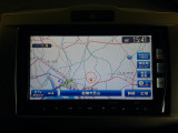 ナビゲーション装備。多彩な機能で快適ドライブをアシスト。オーディオ機能も充実していますね。