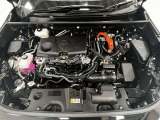 エンジンルームも隅々まで掃除がいきわたっています!ハイブリッド部分には初度登録年月から10年、もしくは累計走行20万キロのいずれか早い方までのハイブリッド保証付!