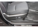 Sスタイルのベースとなる1.6GTアイサイトはパワーシートがオプションですがSスタイルは運転席パワーシートが標準装備!ドライバーの体格に合わせて細やかな調整が出来ます!
