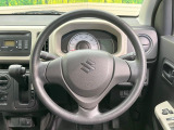 ステアリングも使用感が少なく、きれいな状態となっております♪
