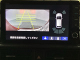 バックでの車庫入れも安心です! リアカメラが付いているバックモニター付のナビを装備しております。バンパーについているソナーや、操作線もついており距離感も画面から確認できます。