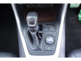 MTモード付。発進時やシフトチェンジ時もストレスなくマニュアル運転を楽しめます♪