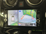 【アラウンドビューモニター】専用のカメラにより、上から見下ろしたような視点で360度クルマの周囲を確認することができます☆死角部分も確認しやすく、狭い場所での切り返しや駐車もスムーズに行えます。