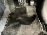 フロアマットの写真になります!