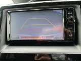 バックガイドモニターで、後方を確認しながら安心して駐車することができます。運転初心者も熟練者も必須の機能ですよ!
