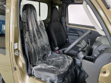 【運転席・助手席】内装ルームクリーニング済みです。しっかり綺麗にしていますので、是非、お確かめください。車に自信があるからこそ、是非一度ご来店頂き内外装も見てもらえると幸いです。