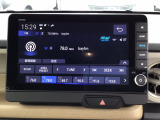 ナビゲーションはホンダ純正メモリーナビが装着されております。ラジオ、CD/DVD、TV、Bluetoothオーディオ等がご使用いただけます。多彩な音源と安心のナビゲーションでドライブを快適にサポート♪