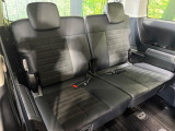 3列目シートはもちろん状態良好☆大人でもゆったりと座って頂けますので、大人数でのお出かけもラクラクです♪ご家族で、気の知れた仲間で、ドライブに行くのが楽しみですね♪