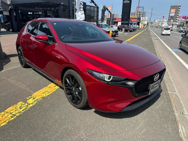 マツダ MAZDA3ファストバック 