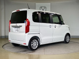 ご納車までの期間ですが、県内のお客様は1、2週間、県外のお客様は2、3週間ほどでご納車が可能となります。但し、お支払いや書類の状況によっては多少の前後もありますので、その際には何卒ご了承下さい。