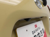 納車前に12ヶ月点検・エンジンオイル交換・ バッテリー交換・ワイパーゴム交換・キーレス、キーフリーの電池交換を実施しております。ダイハツの整備士がきっちりと点検したお車をお届けいたします!