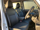 運転席も広々、ドライブも楽しめますね♪実際お座りいただくのが、分かりやすいと思います。お気軽にご来店ください!