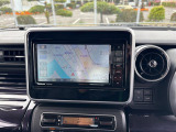 ナビゲーションシステム装備なので不慣れな所へのドライブも快適にして頂けます♪