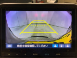 リアカメラ付で、後方をナビ画面で確認。車庫入れも安心です。もちろん、バックギアと連動しています。