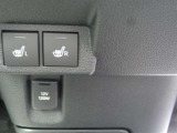 運転席・助手席シートヒーター付