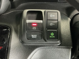 パーキングブレーキはスマートな電子制御式と合わせて渋滞時等にブレーキペダルから足を離しても停車状態を保持してくれるオートブレーキホールド機能で運転が楽になります。スタートはアクセルペダルを踏むだけ