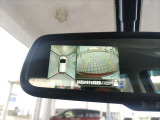 全周囲型アラウンドビューモニターについており車庫入れも安心楽々です。