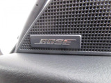 BOSEサウンドシステムを搭載しています。BOSE社と共同開発により車種専用チューニングが施されています。良質なサウンドでお好きな音楽をお楽しみください。
