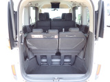 ◆定員乗車時のカーゴルームです。普段のお買い物の荷物やたくさんの収納が可能です。
