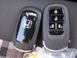 Hondaスマートキーシステムは携帯しているだけで施錠や解錠、エンジン始動もできる便利な機能です!