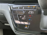 オートエアコンもついておりますので、快適な温度で運転が出来ます。