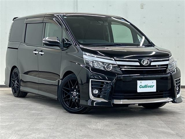 ヴォクシー 2.0 ZS 煌II 4WD 修復歴無し