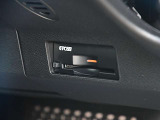 ビルトインETC2.0が付いています。高速道路をスムーズに通れますし、割引も有ったりします。