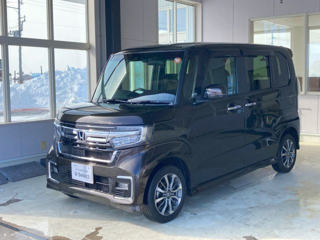 N-BOXカスタム L 4WD 
