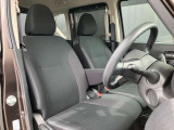 運転席も広々、ドライブも楽しめますね♪実際お座りいただくのが、分かりやすいと思います。お気軽にご来店ください!