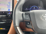 【 ステアリングスイッチ 】手元のスイッチでナビ操作が可能で、非常に便利な機能です!取り付けのナビによってはオプション設定となっております!詳しくはスタッフまで♪