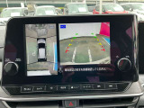 『アラウンドビューモニター』はスムーズな駐車と安全確認をサポートします。