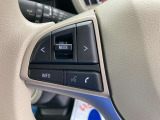 ステアリングオーディオスイッチ装備していますので、手を伸ばすことなく、お手元でオーディオの操作が可能です。運転操作に集中できます。