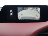 バックカメラも装備されていますので、駐車場での取り回しも安心です!バックカメラの映像はナビへと映し出されます。大きな画面で確認ができて安心です!