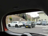 前だけではなく後方にもドライブレコーダーが装備されています!