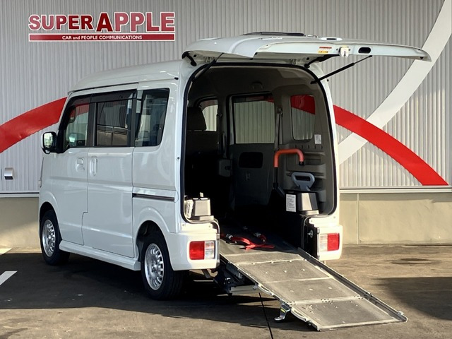 日産 NV100クリッパーリオ 