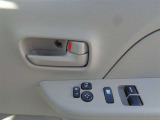 運転席・助手席パワーウィンドウ付