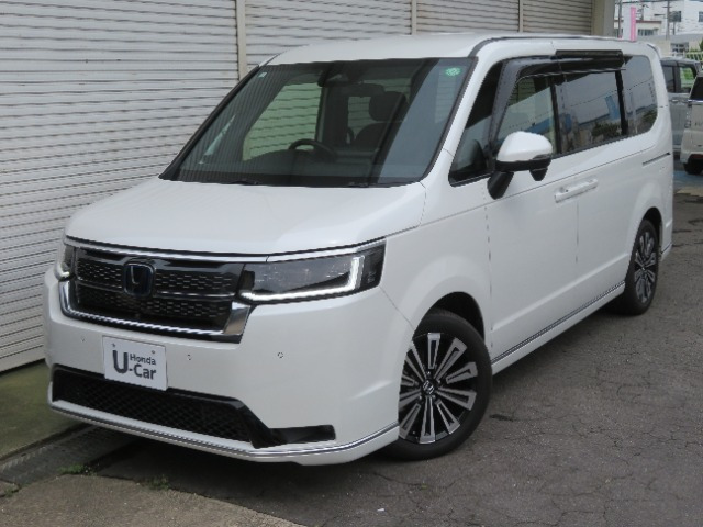 ステップワゴン  2.0 e:HEV スパーダ プレミアムライン