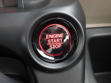 エンジンON/OFFはワンプッシュで可能な「プッシュ式エンジンスタート/ストップスイッチ」です!操作も簡単です♪