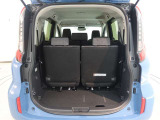 広々としたラゲージスペースを備えています。大きなものや長さのある荷物もしっかりと積み込めます。