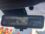 スマートルームミラー付ですのでお荷物が乗っていても後方確認が出来ます。