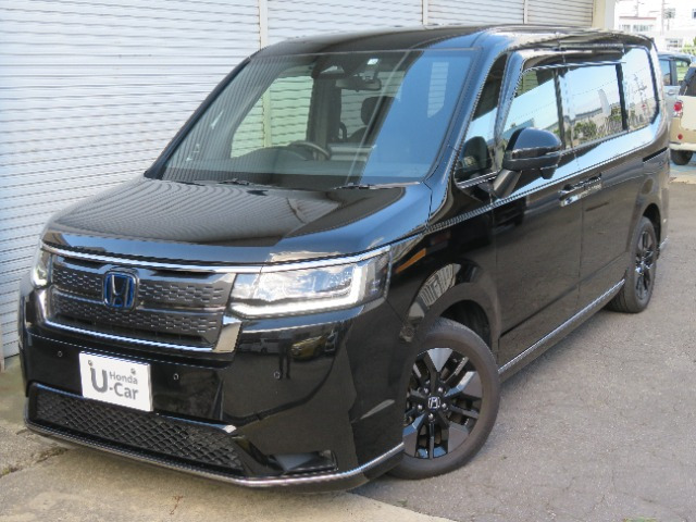 ステップワゴン  2.0 e:HEV スパーダ